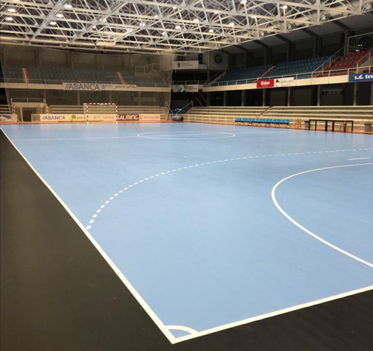 Tino Fernández lanza un proyecto para rehabilitar la pista del Pabellón de Deportes 3 1605647264 568 Tino Fernandez lanza un proyecto para rehabilitar la pista del