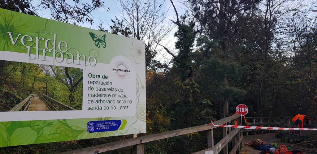 Desarrollo Sostenible inicia el proyecto de rehabilitación integral de pasarelas de madera y reposición del pavimento del camino fluvial del Lérez 3 1606455851 367 Desarrollo Sostenible inicia el proyecto de rehabilitacion integral de pasarelas
