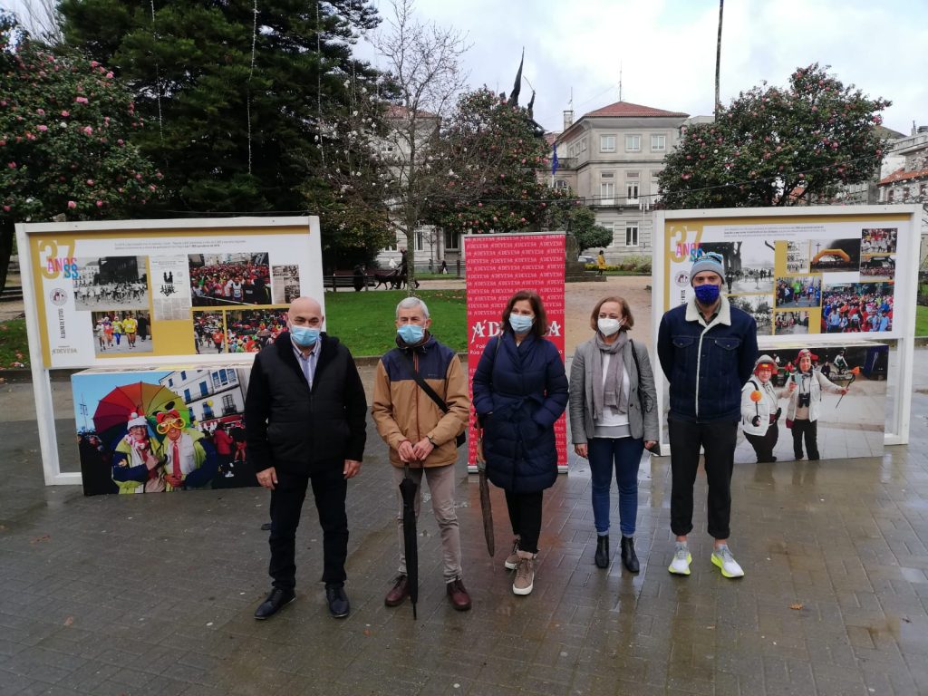San Silvestre de Pontevedra vuelve a sus orígenes con una muestra de más de 100 fotografías y carteles 11 1608780572 180 San Silvestre de Pontevedra vuelve a sus origenes con una
