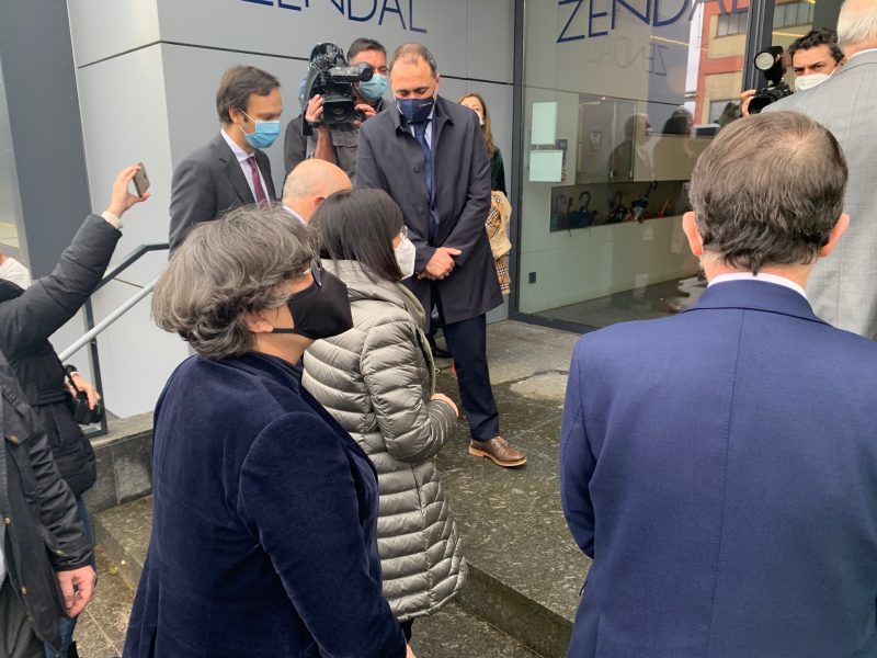 1614278312 543 La alcaldesa recibe a la ministra de Sanidad en las