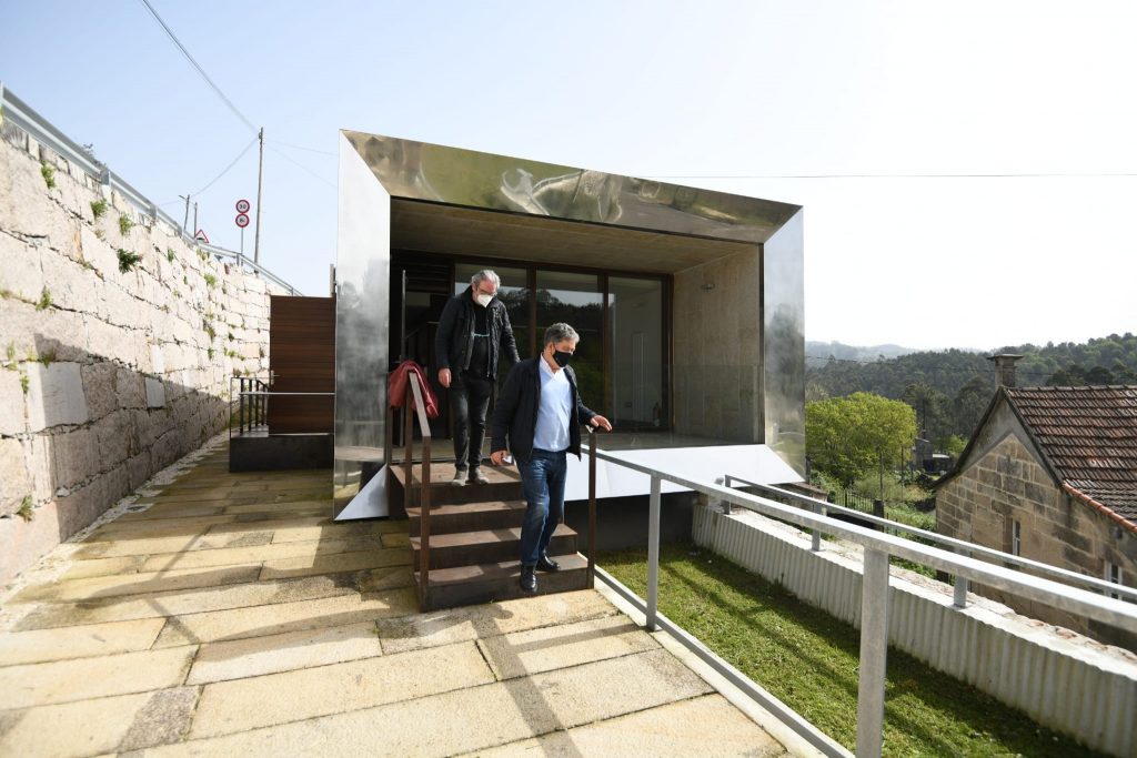 Cacheiro abre centro social Ayuntamiento de Pontevedra 5 CACHEIRO III