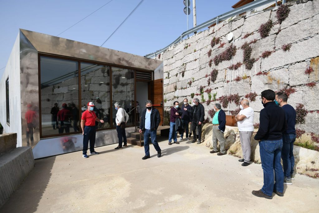 Cacheiro abre centro social Ayuntamiento de Pontevedra 3 CACHEIRO IV